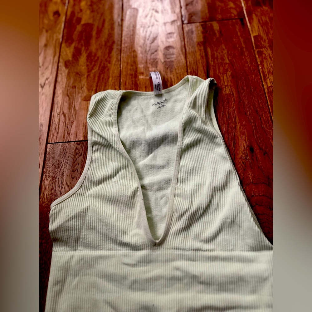 urban outfitters v neck tank top